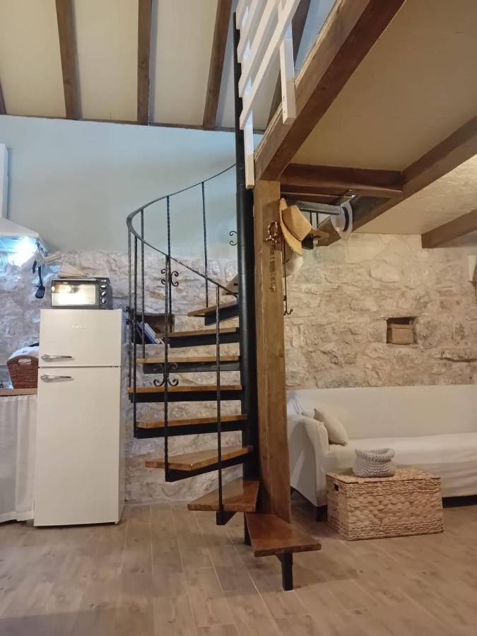 Holiday Home Mimara Korusce Exterior photo