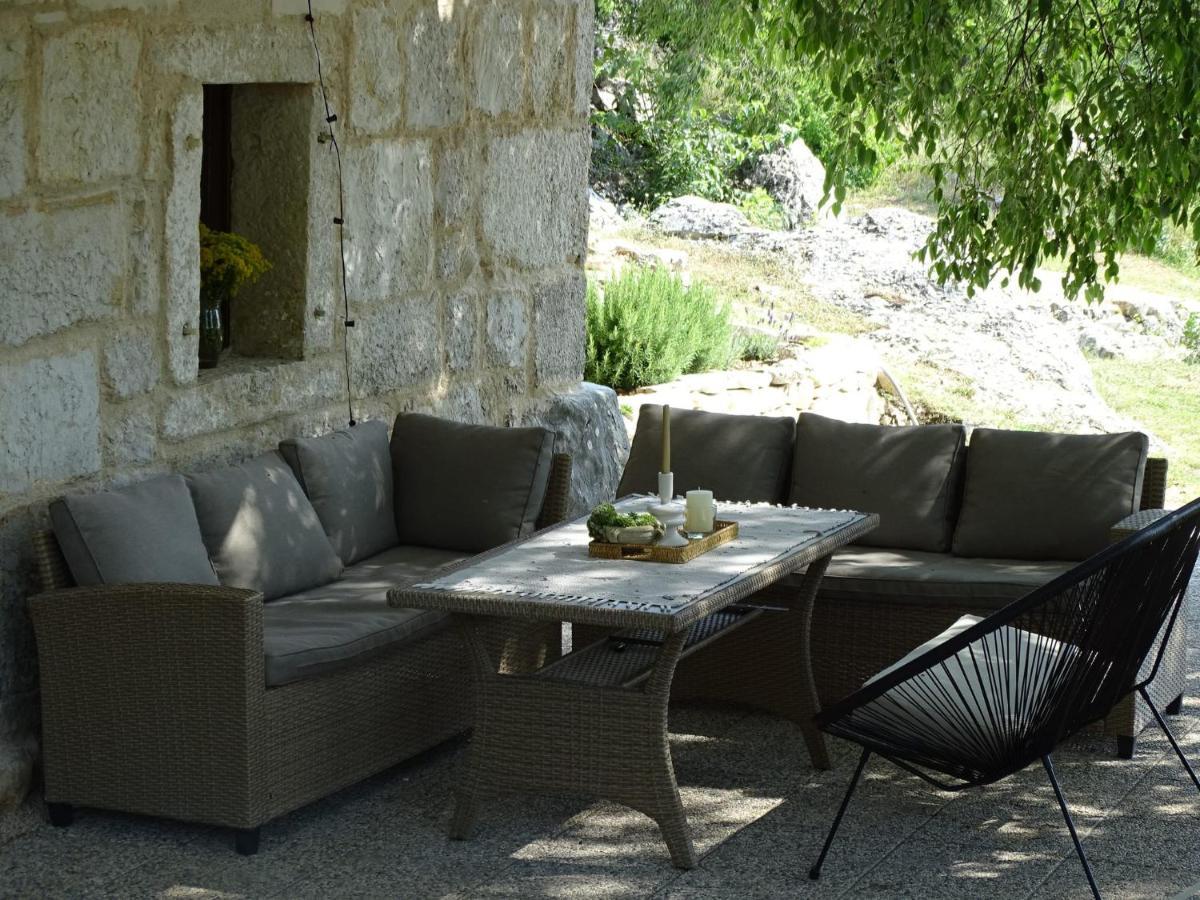 Holiday Home Mimara Korusce Exterior photo